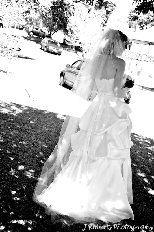 B&W of bride full length from behind - wedding photography sydney